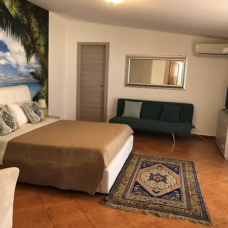 I Faraglioni B&B-3